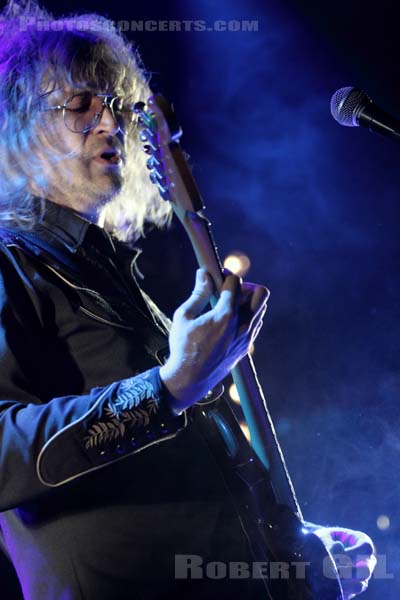 THE BESNARD LAKES - 2010-04-19 - PARIS - Bus Palladium - 